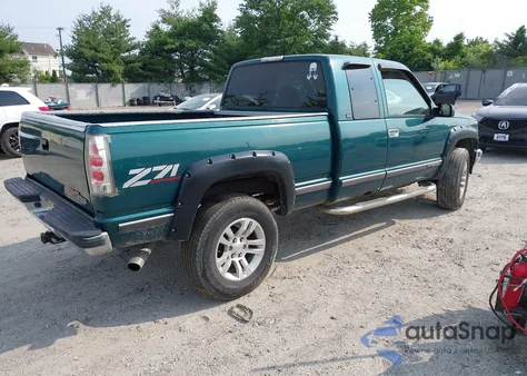 1996 GMC Sierra K1500 z USA, uszkodzony, nr VIN 2GTEK19W7T1537261